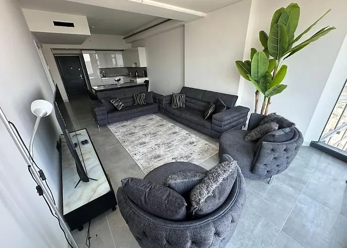 Luxury 46 Floor Penthouse 41